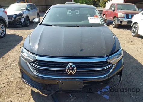 2024 Volkswagen Jetta 1.5T S z USA, uszkodzony, nr VIN 3VW5M7BU5RM005365